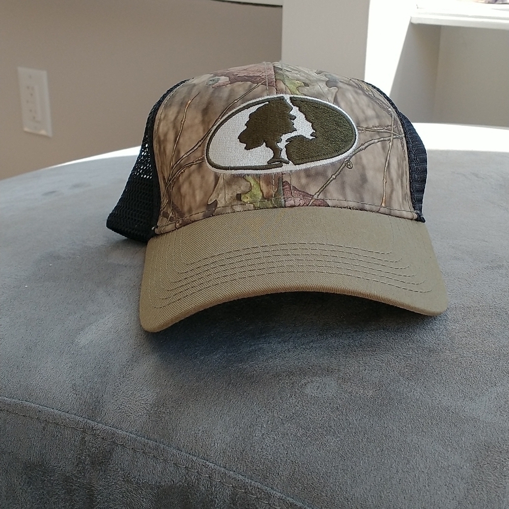 Mossy Oak by Outdoor Cap camo trucker hat. Size S/M
